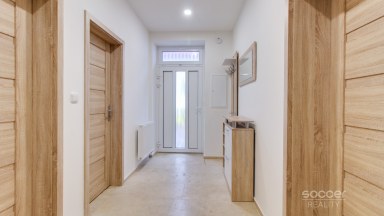 Pronájem krásného bytu 2+kk/zahrada, 60 m², ul. Dělnická, Nové Jirny