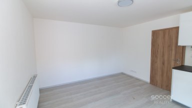 Pronájem bytu 2+kk, 38 m2, ul. Třístoličná, Praha 5 – Smíchov.