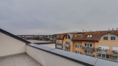 Pronájem bytu 2+kk s velkou lodžií – Projekt ZLATÝ KOPEC, Praha – Přezletice.