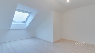 Pronájem bytu 2+kk s velkou lodžií – Projekt ZLATÝ KOPEC, Praha – Přezletice.