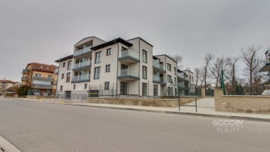 Pronájem bytu 2+kk s velkou lodžií – Projekt ZLATÝ KOPEC, Praha – Přezletice.