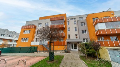 Prodej bytu 2+kk/B/G, 56 m2, ul. Farkašova, Praha 9 - Kyje.