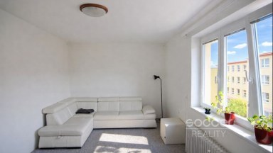 Pronájem hezkého bytu 2+1/S, 55 m2, Praha 6 - Vokovice, ul. K Lánu.