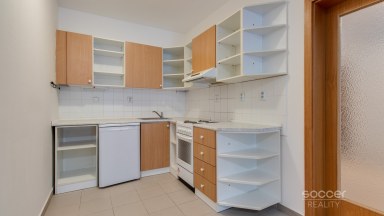 Pronájem bytu 2+kk/T/Z, 58 m², Praha 8 – Troja, ulice Vřesová.