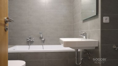 Pronájem bytu 2+KK/B, 42m2, Praha 7 - Holešovice, ul. V Závětří.