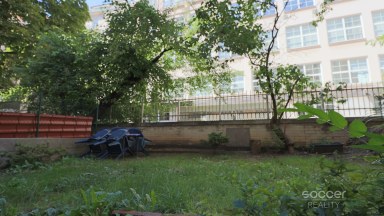 Pronájem bytu 2+kk/T, 60 m2, ul. Jirečkova, Praha 7 - Holešovice.