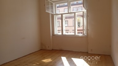 Pronájem bytu 2+kk, 45m2, Praha 5 - Smíchov, Grafická