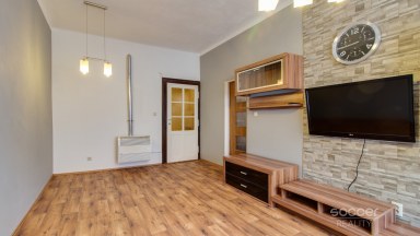 Pronájem bytu 2+kk, 50 m², Praha 3 - Žižkov, ul. Jagellonská.
