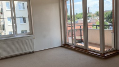 Pronájem bytu 1+kk/B/S, 36 m2, Praha 4 - Krč, ulice Jalodvorská.