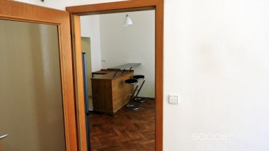 Pronájem prostorného bytu 3 + kk v Praze 2 - Vinohrady, ulice Budečská.