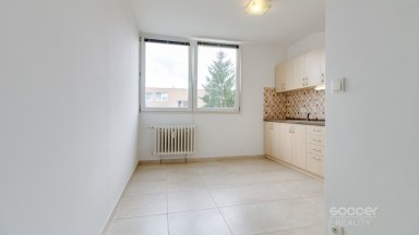 Pronájem velmi pěkného bytu 1+1/sklep, 34 m2, ul. Josefa Mánesa, Nymburk. 