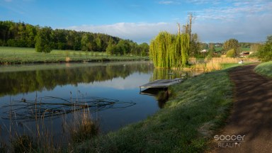 Pronájem rekreační chaty, Suhrovice, 16 km od Mladé Boleslavi.