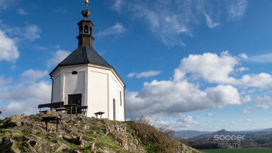 Pronájem rekreační chaty, Suhrovice, 16 km od Mladé Boleslavi.