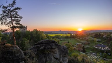 Pronájem rekreační chaty, Suhrovice, 16 km od Mladé Boleslavi.