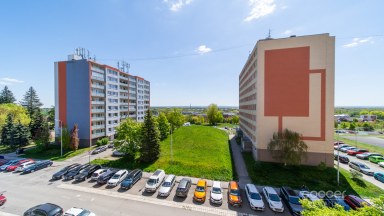 Prodej hezkého bytu 2kk, 42,97 m² se sklepní kójí, ul. Pavlišovská, Praha 20 – Horní Počernice