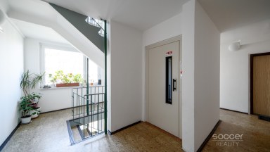 Prodej hezkého bytu 2kk, 42,97 m² se sklepní kójí, ul. Pavlišovská, Praha 20 – Horní Počernice