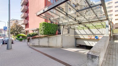 Pronájem bytu 1+kk/balkon, 27+5 m2, ul. Paříkova, Praha 9 – Vysočany. 