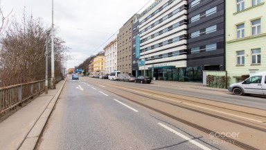 Pronájem bytu 1+kk/S, 21 m2, ul. Radlická, Praha 5 - Smíchov.