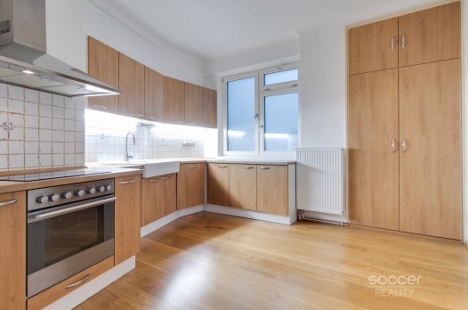 6703314_1786015237.jpg