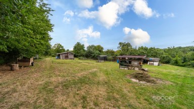 Prodej souboru pozemků 3 286 m², Mšeno – Sedlec
