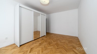 Příjemný a udržovaný byt s lodžií v atraktivní lokalitě Prahy 6. 