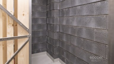 Pronájem bytu 2+kk/L/S/PS, 46 m2, Praha 14 - Černý Most, ul. Arnošta Valenty