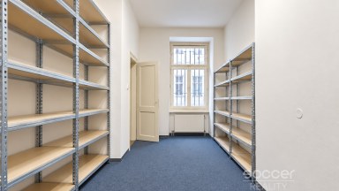 Pronájem bytu 2+1, 65 m2, Praha 2 - Nové Město, ul. Karlovo náměstí.