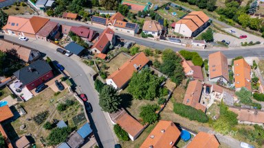 Prodej rodinného domu s pozemkem 1 466 m², Zápy