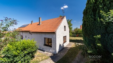 Prodej rodinného domu s pozemkem 1 466 m², Zápy