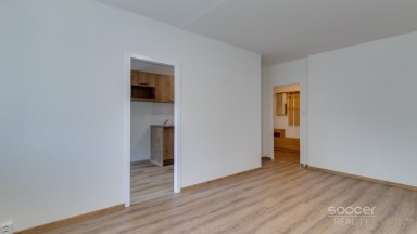 Pronájem bytu 3+kk/L/S, 81 m2, ul. Hrabákova, Praha 4 – Chodov.