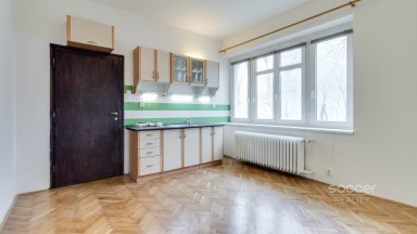 Prodej bytu 1+kk, 23 m2, ulice Patočkova, Praha 6 - Střešovice.