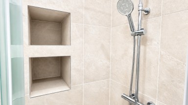 Pronájem světlého, prostorného bytu 2+kk, 54m2 v Praze 3-Nitranská ul.