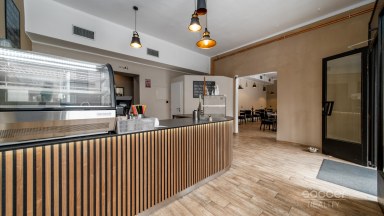 Pronájem kavárny, Praha 8 - Kobylisy, ul. Čimická