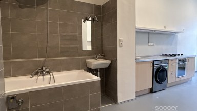 Pronájem bytu 2+1 s balkonem v centru Prahy. 