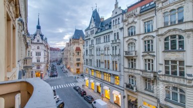 Pronájem bytu 2+kk, 42,7 m2, ulice Široká, Praha 1 - Staré Město.